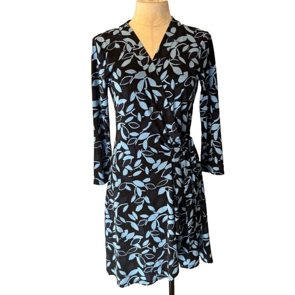 BCBGMaxAzria Wrap Dress Medium M Blue Stretch 3/4 Long Sleeve Washable - Picture 1 of 11